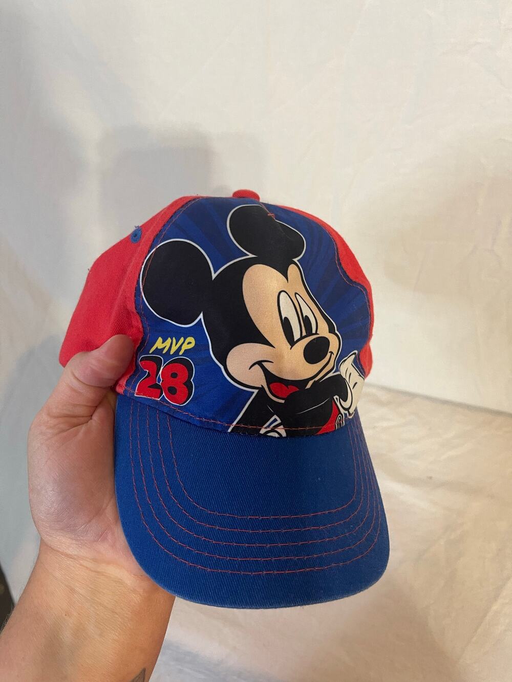 Disney youth Mickey Mouse hat